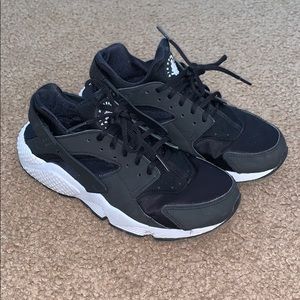 Nike Air Huarache